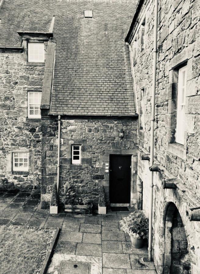 Menstrie Castle Stay Стерлинг Экстерьер фото